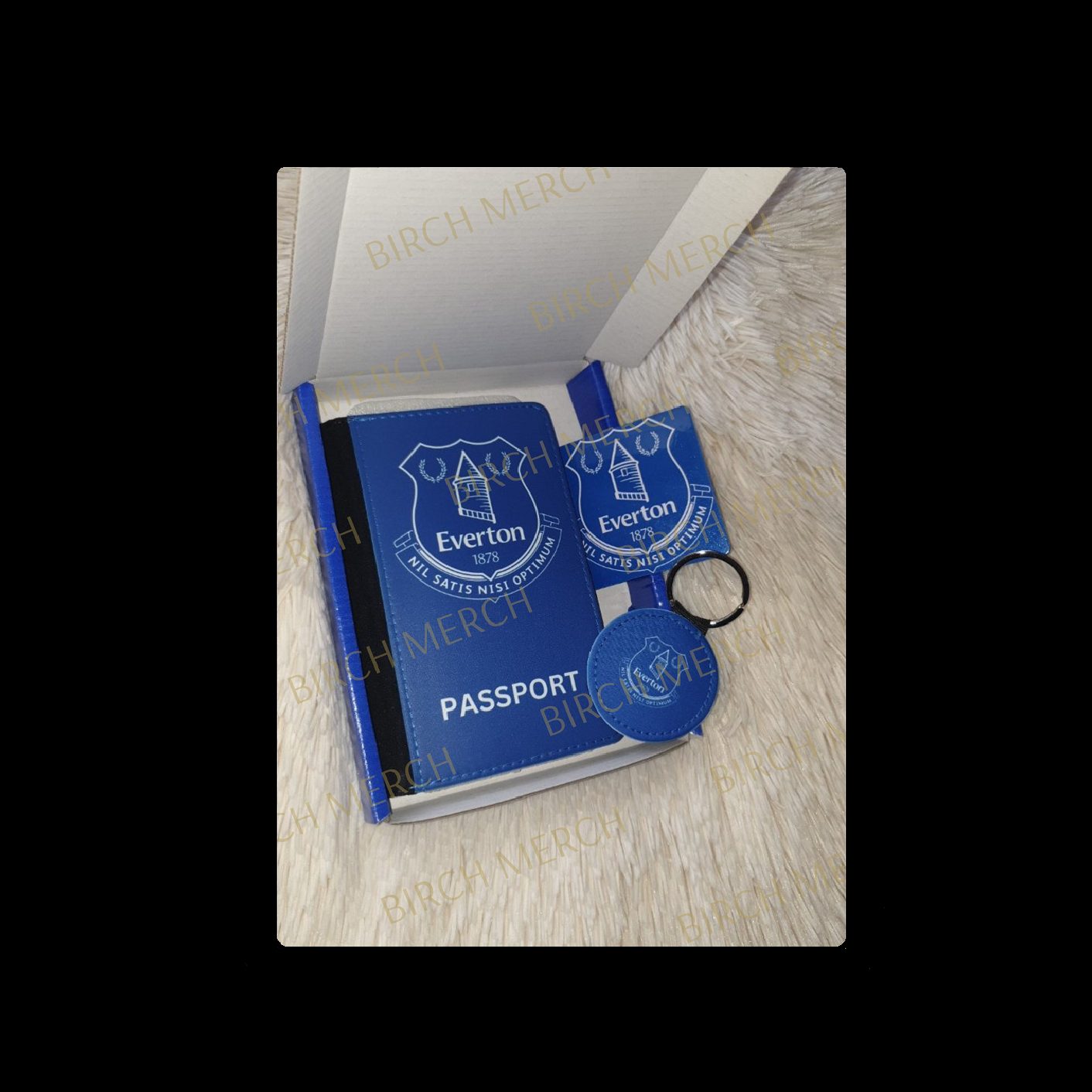Everton Badge PU Material Passport Holder Wallet Gift Box Set