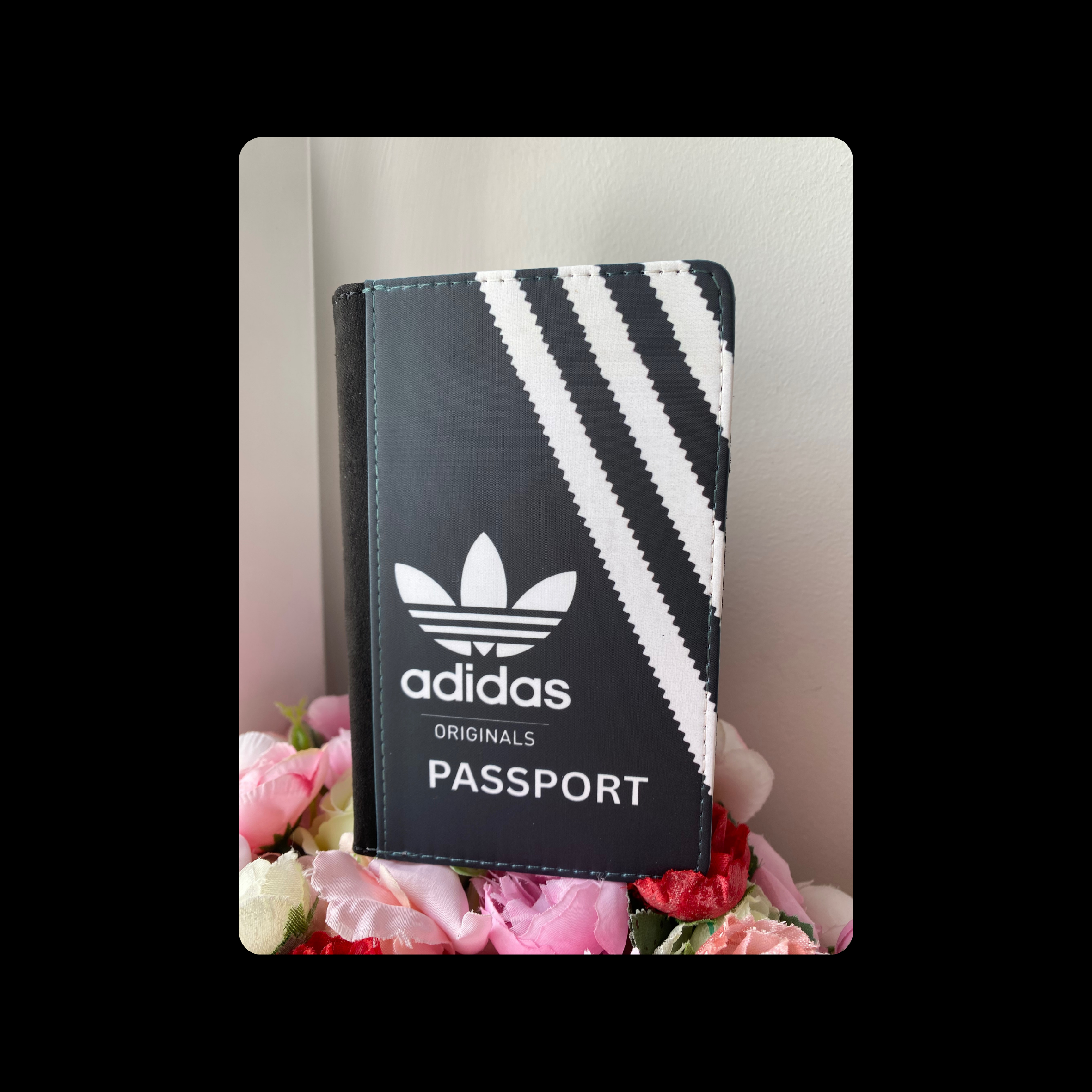 Adidas Originals Black White Shoebox Style PU Material Passport Hold