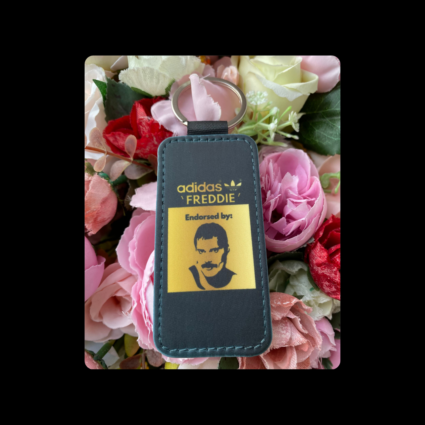 Adidas Endorsed By Freddie Mercury Black & Gold Keyring