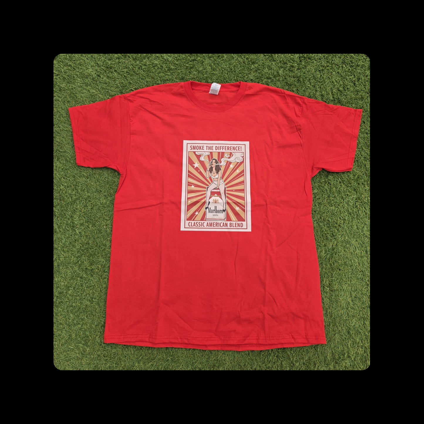 Marlboro Cigarettes Skoke The Difference Pin Up Girl Short Sleeved 100% Cotton Red T-Shirt