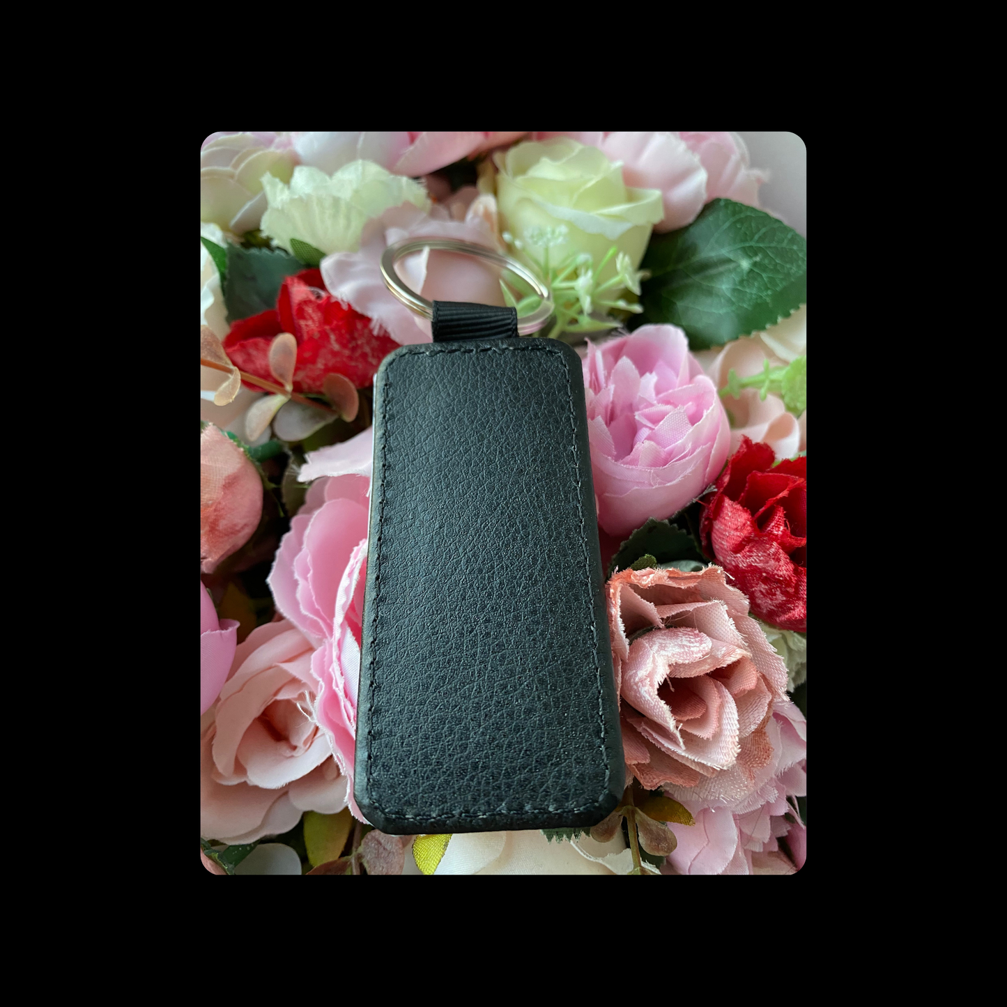 Adidas Endorsed By 2Pac Black & Gold Keyring