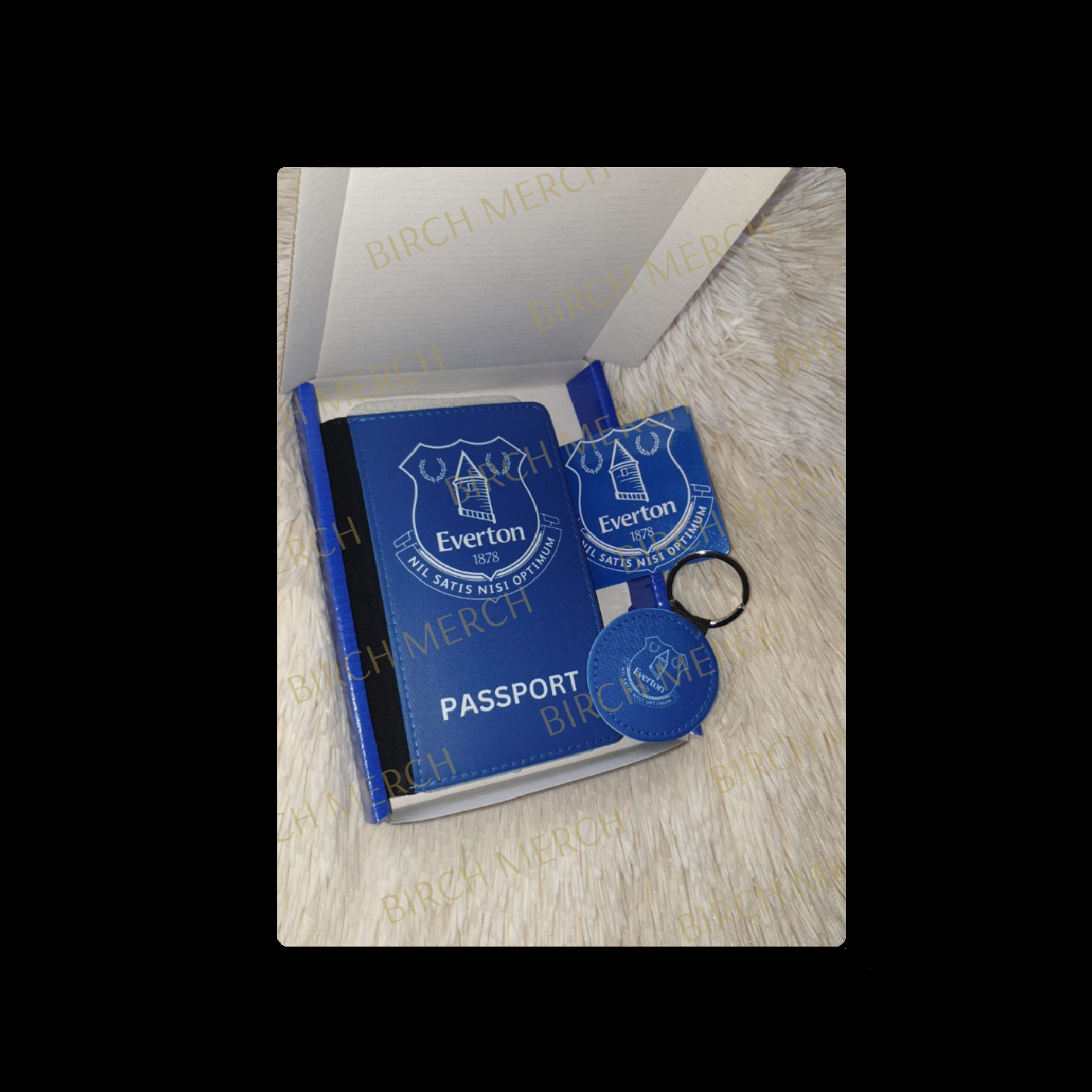 Everton Badge Passport Holder Wallet Gift Box Set