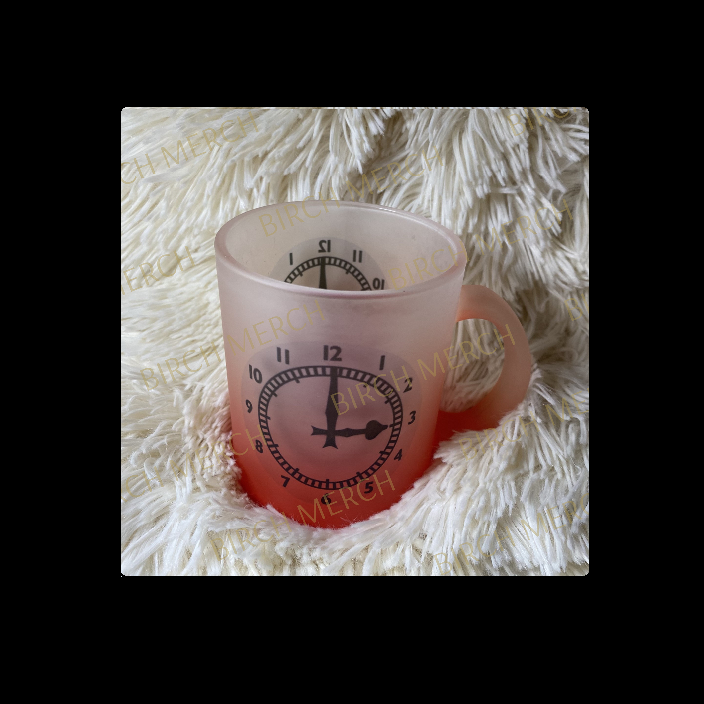 Arsenal Clock End Clock 11oz (330ml) Red Two Tone Frosted Mug