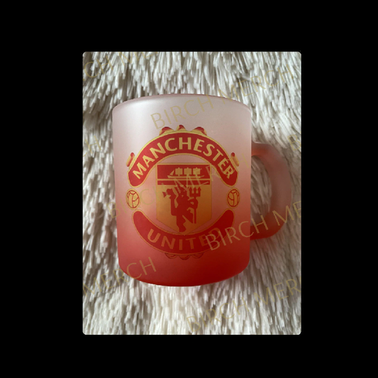 Manchester United Badge 11oz (330ml) Red Two Tone Frosted Mug