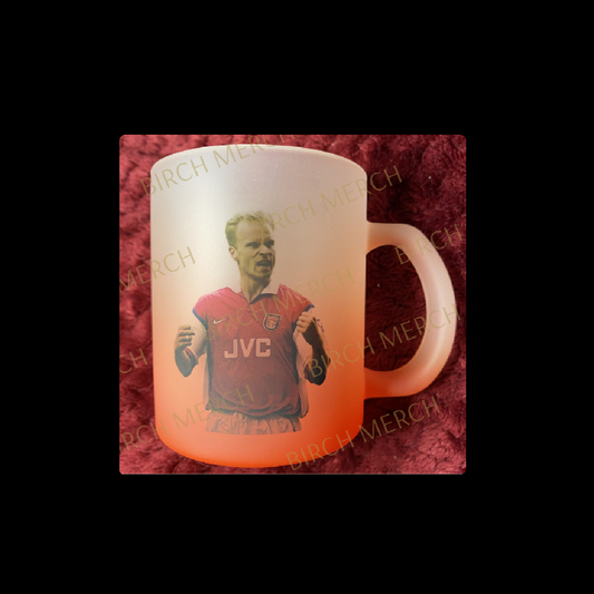 Arsenal Bergkamp 10 11oz (330ml) Red Two Tone Frosted Mug