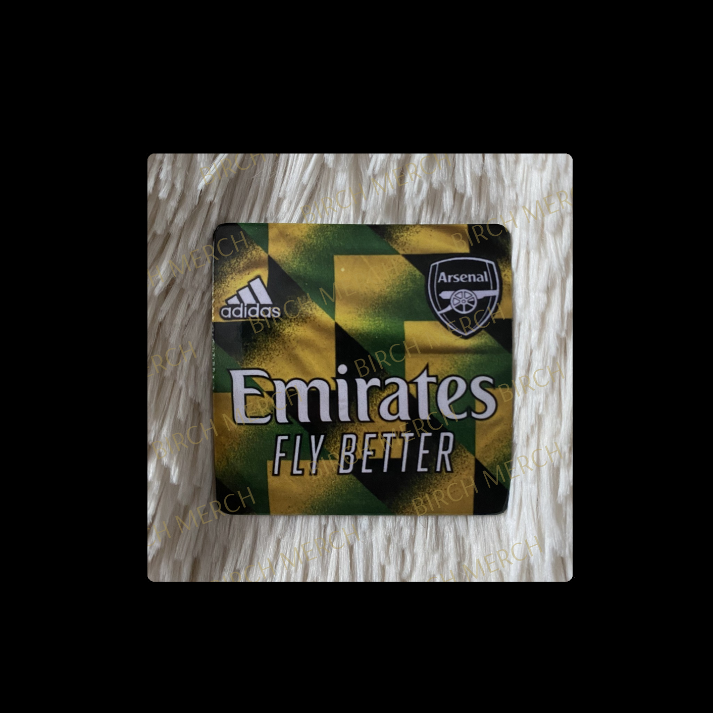 Arsenal 2022/23 Jamaica Pre Match Kit Square Magnet 6.5cm x 6.5cm