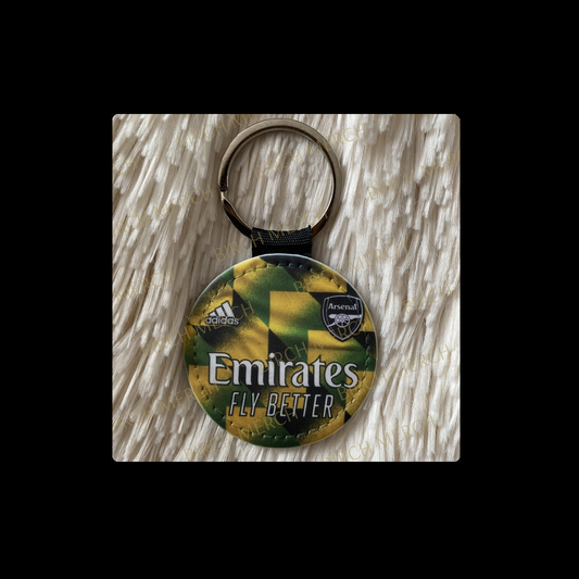 Arsenal 2022/23 Jamaica Pre Match Kit Round Keyring 5cm