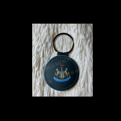 Newcastle United Badge Round Keyring 5cm