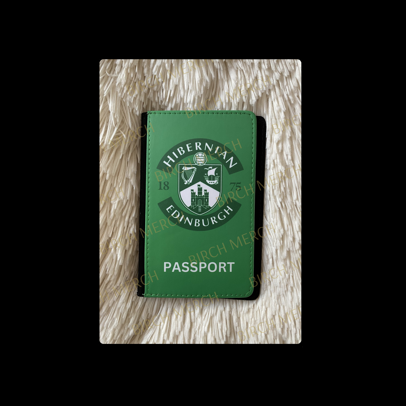 Hibernian Badge PU Material Passport Holder Wallet 15cm x 10cm