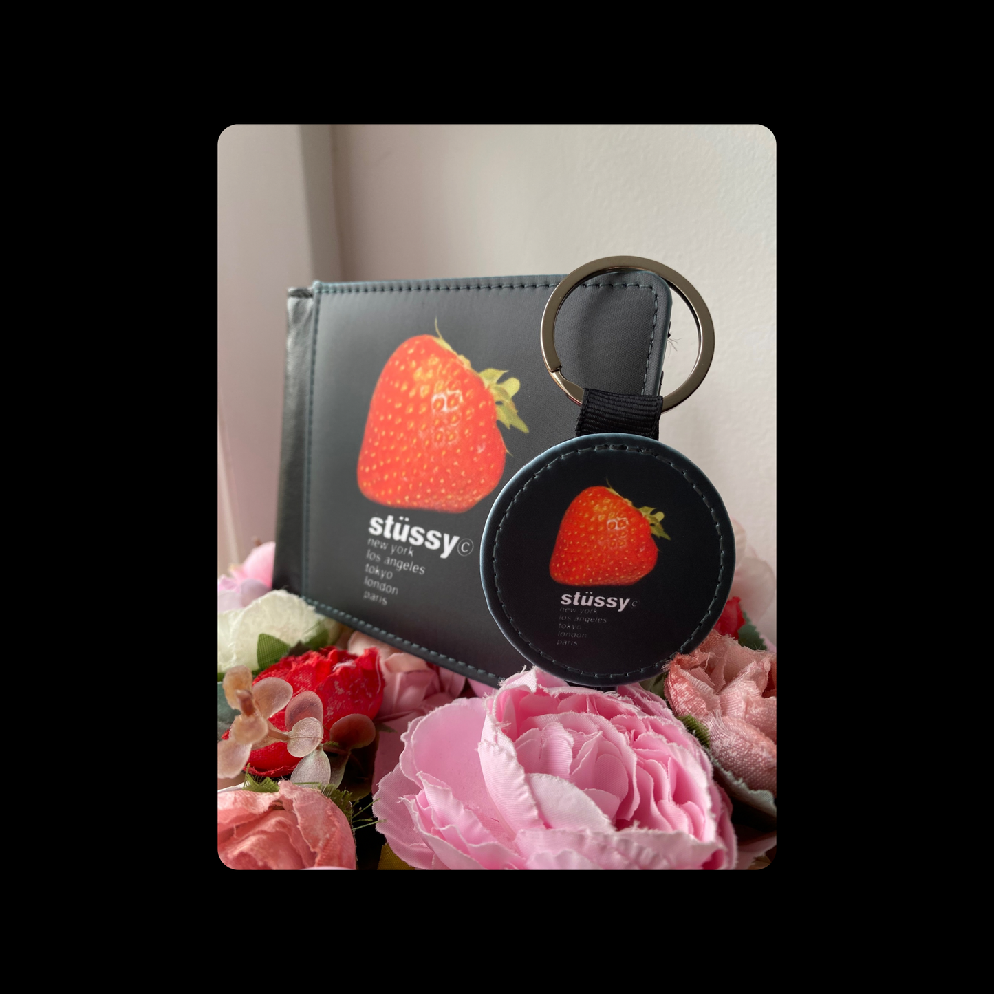 Stussy Strawberry Black PU Material Wallet & Keyring