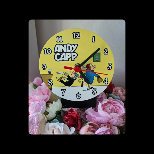 Andy Capp Round MDF Desk Clock 12.7cm (5")
