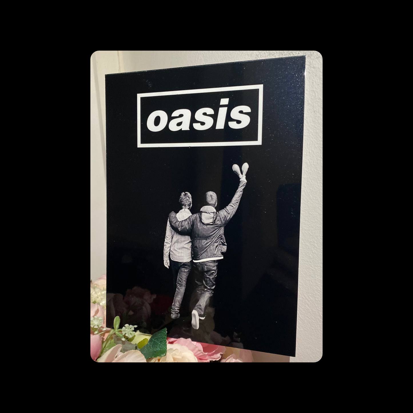 Oasis Liam & Noel Gallagher Metal Bar Sign 15cm x 20cm