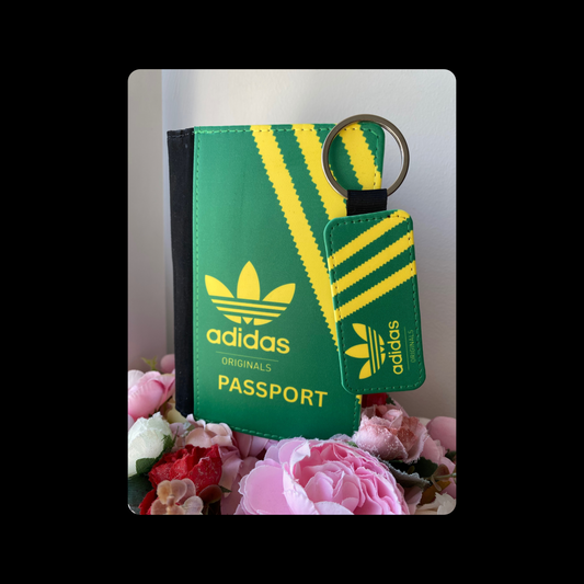 Adidas Originals Green & Yellow Shoebox Style PU Material Passport Holder & Keyring