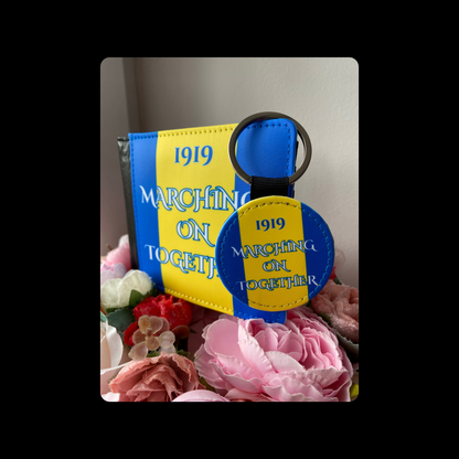 Leeds United Marching On Together PU Material Wallet & Keyring