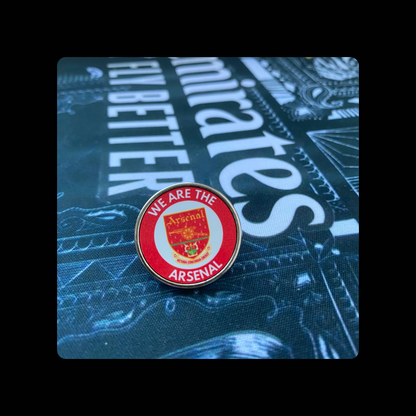 Arsenal 2001-2002 Badge We Are The Arsenal Round Pin Badge 20mm)