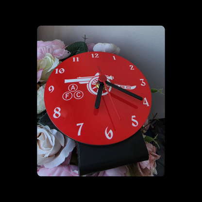 Arsenal 1978-1979 Badge Round MDF Desk Clock 12.7cm (5”)