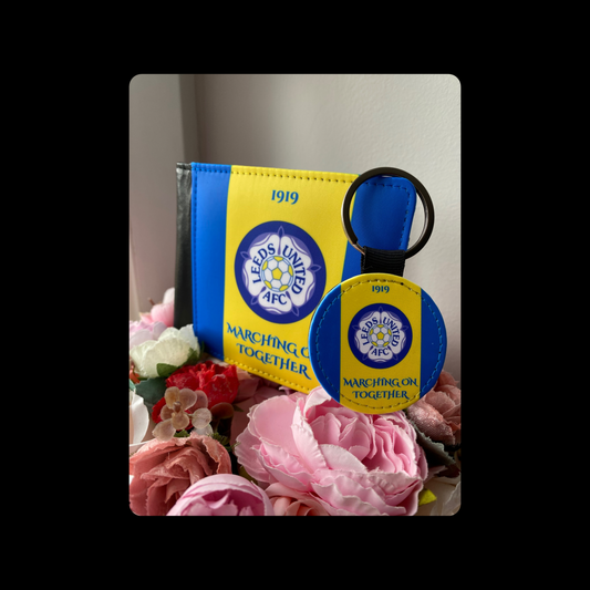 Leeds United Retro Badge PU Material Wallet & Keyring