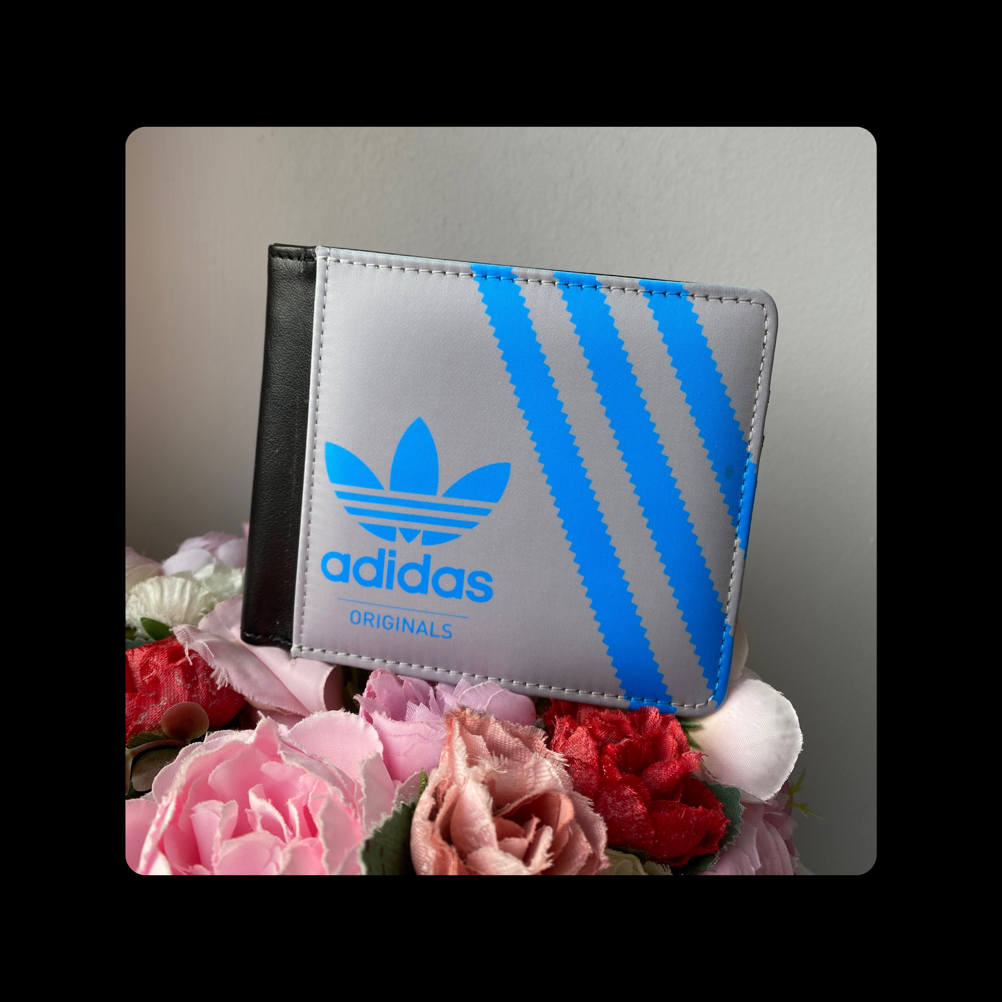 Adidas Originals Grey & Blue Shoebox Style PU Material Wallet & Keyring