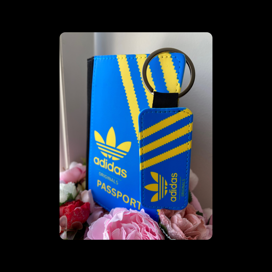 Adidas Originals Blue & Yellow Shoebox Style PU Material Passport Holder & Keyring