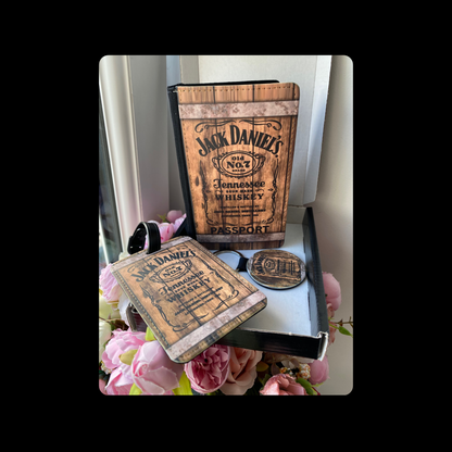Jack Daniel’s Whiskey Barrel PU Material Passport Holder, Luggage Tag & Keyring