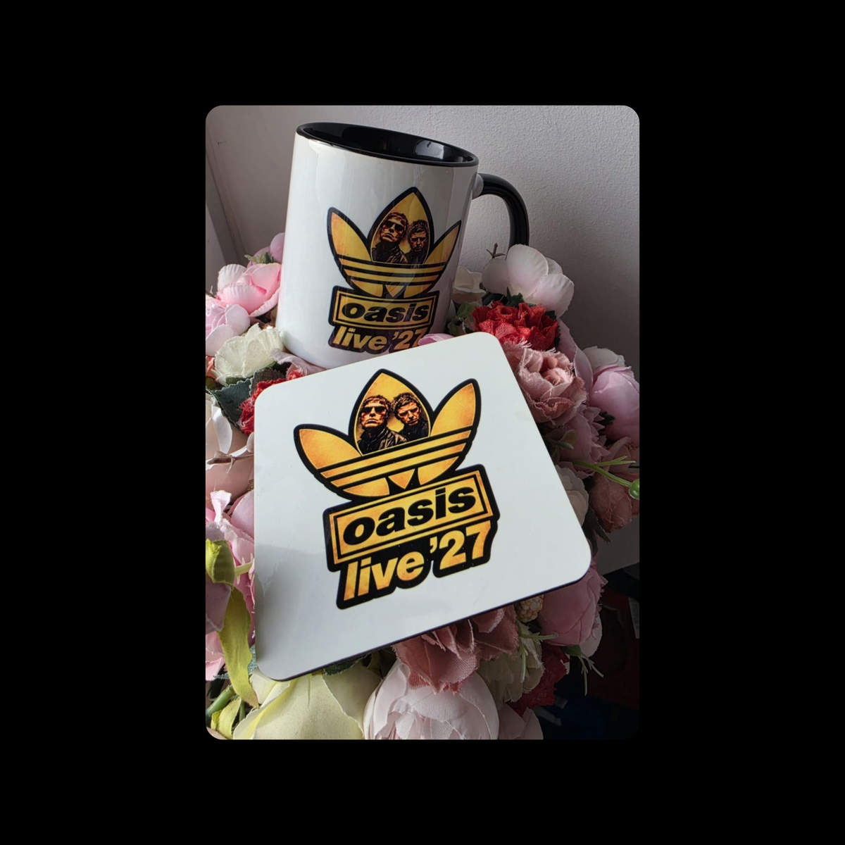 Adidas Oasis Live 27 Two Tone 11oz (330ml) Ceramic Mug & Coaster