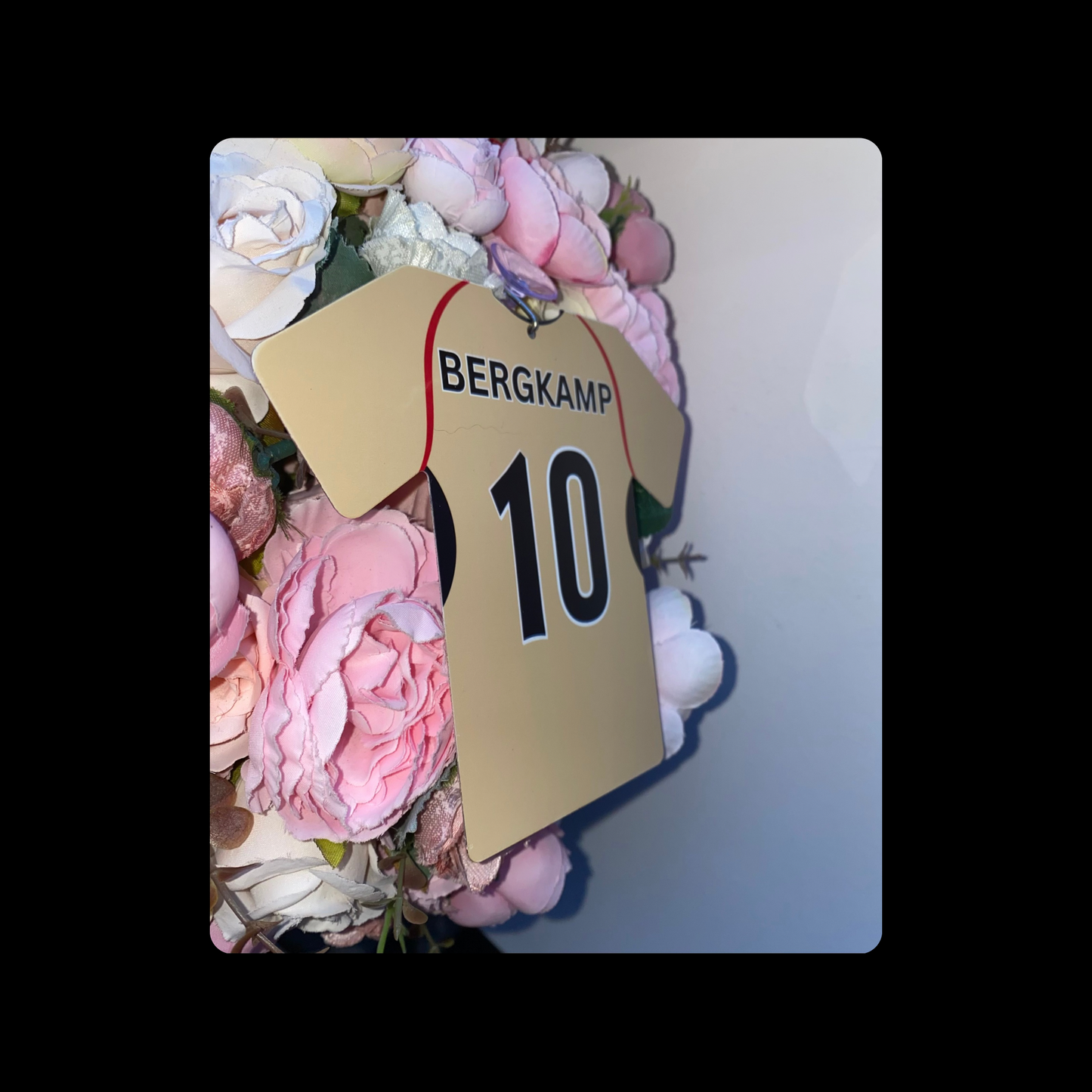 Arsenal 2001-2002 Dennis Bergkamp 10 Away Shirt Double Sided Window Signs 12cm x 15cm (Includes Suction Hook)