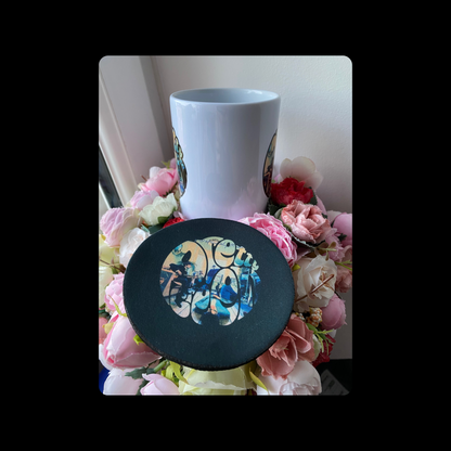 Pretty Green Oasis Definitely Maybe 11oz (330ml) Ceramic Mug & Coaster