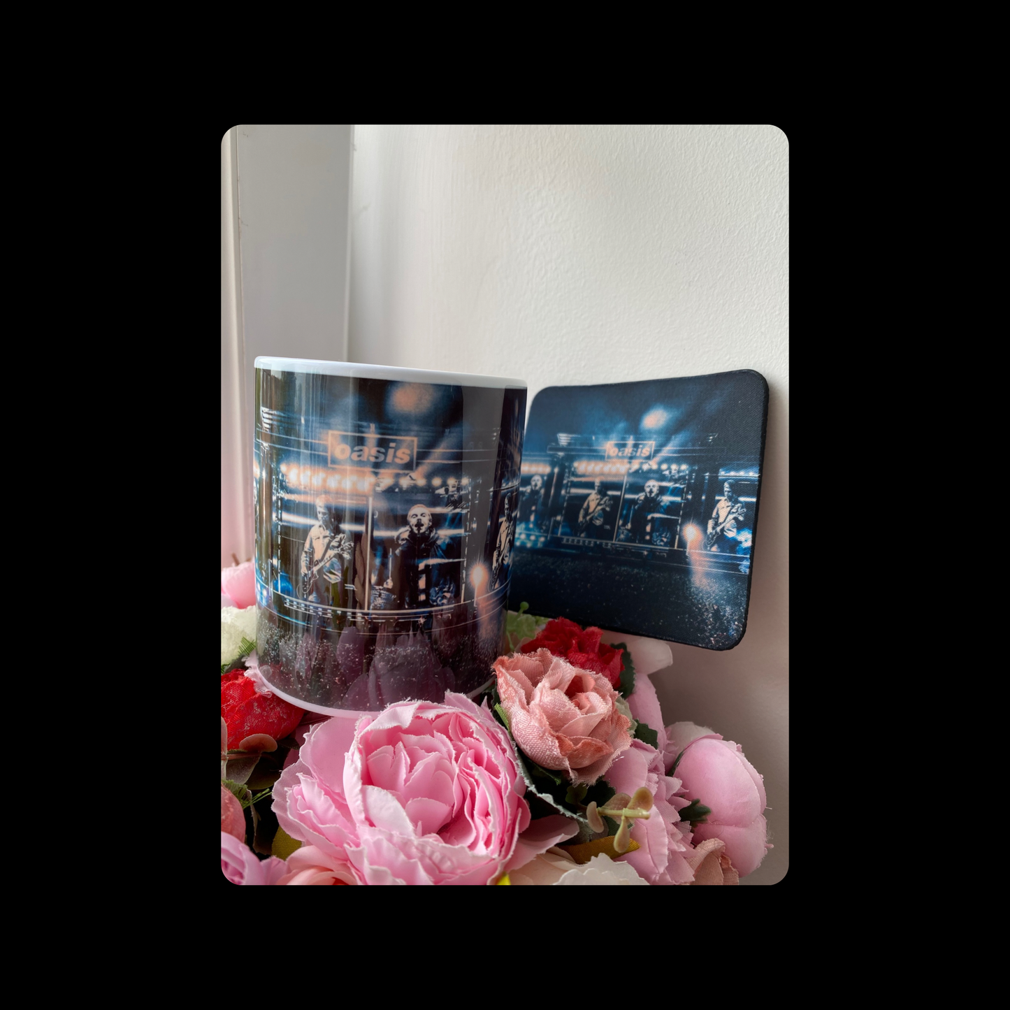 Oasis Live 2025 11oz (330ml) Ceramic Mug & Coaster