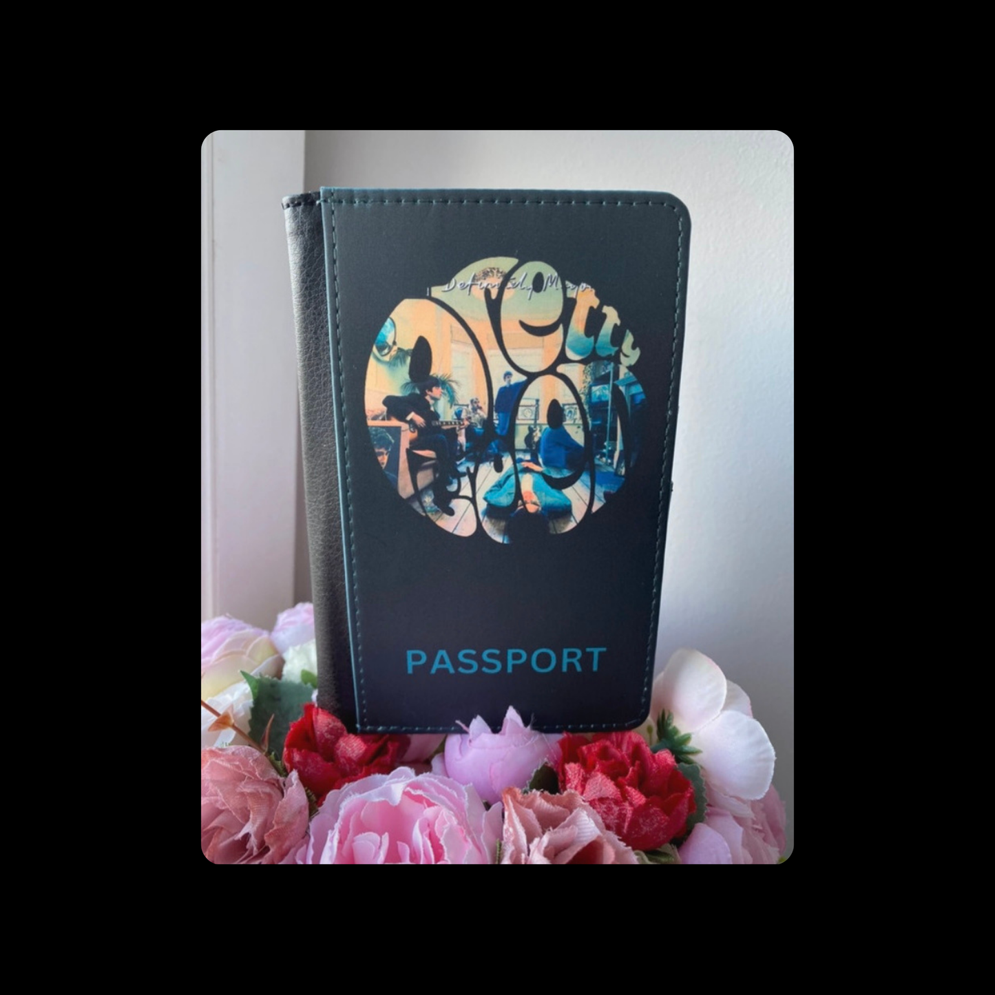Pretty Green Oasis Definitely Maybe PU Material Passport Holder Wallet