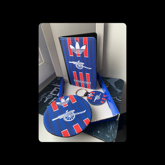Arsenal Adidas Retro Cannon Navy PU Material Passport Holder Wallet, Keyring & Coaster Gift Box Set