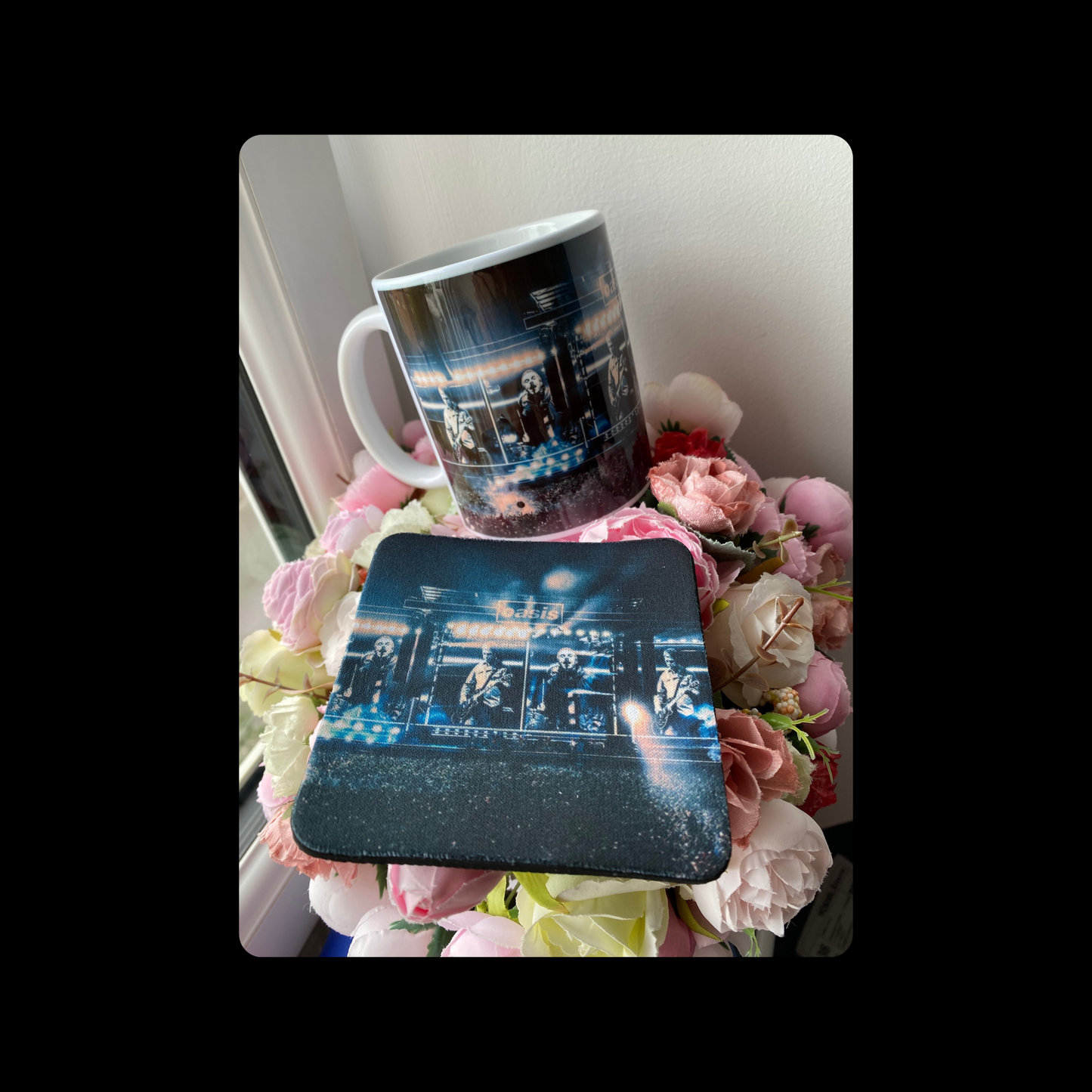 Oasis Live 2025 11oz (330ml) Ceramic Mug & Coaster