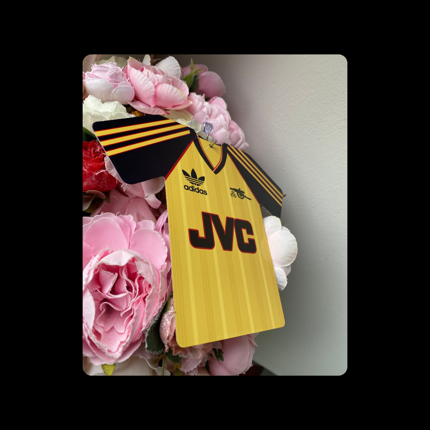 Arsenal 1989 Yellow Away Shirt Double Sided Window Signs 12cm x 15cm (Includes Suction Hook)