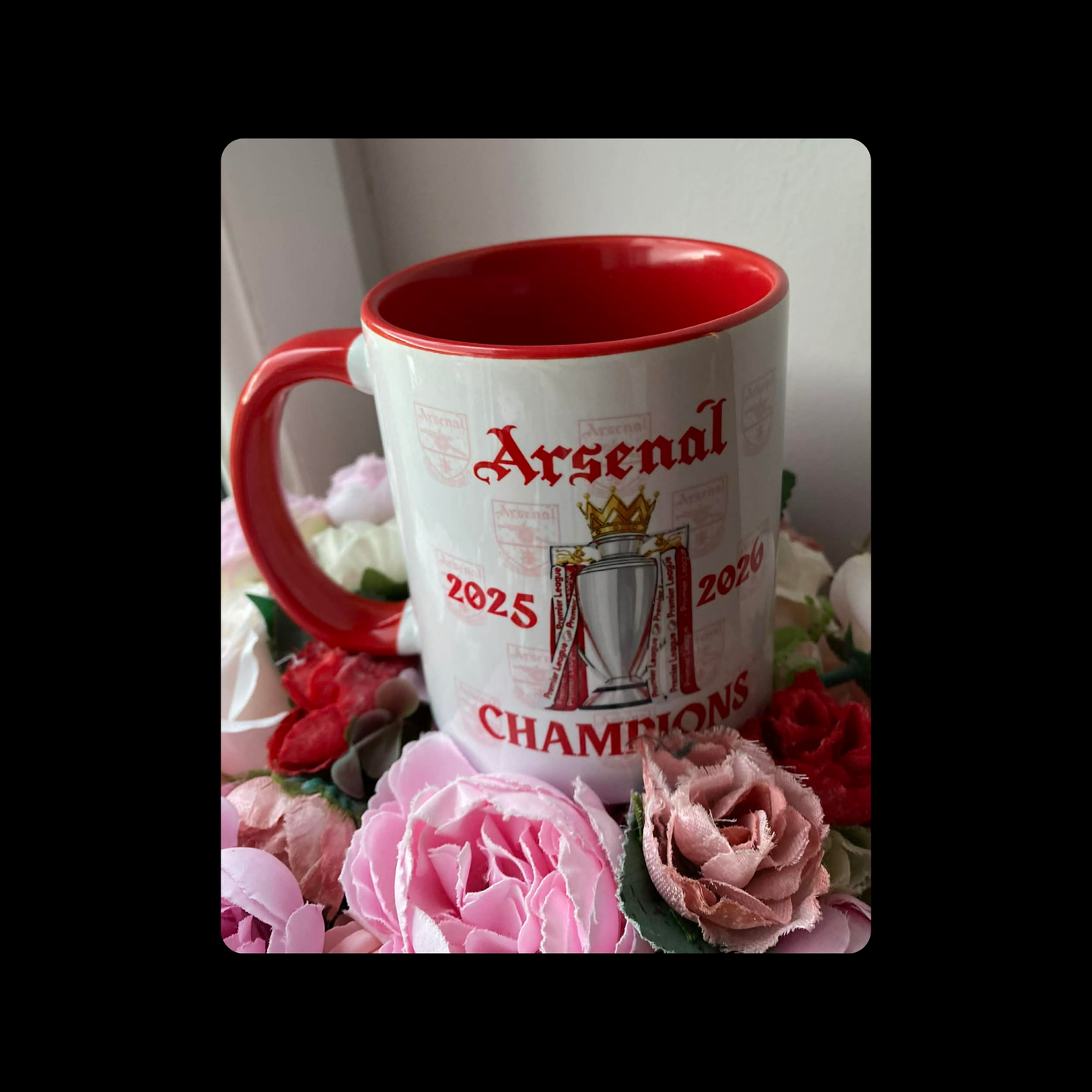 Arsenal Champions 1949-1990 Badge 11oz (330ml) Ceramic Mug