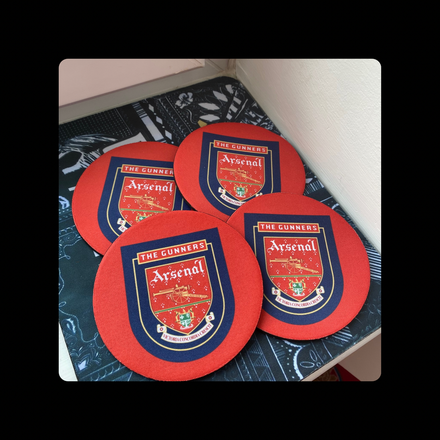 Arsenal 1994-95 Badge Round Rubber Backed 4 Coaster Set 10cm
