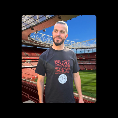 Arsenal North London Forever Red Lyrics Clock End Clock Short Sleeved 100% Cotton Black T-Shirt