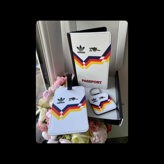 Arsenal Adidas 1989 Germany Style PU Material Passport Holder Gift Set