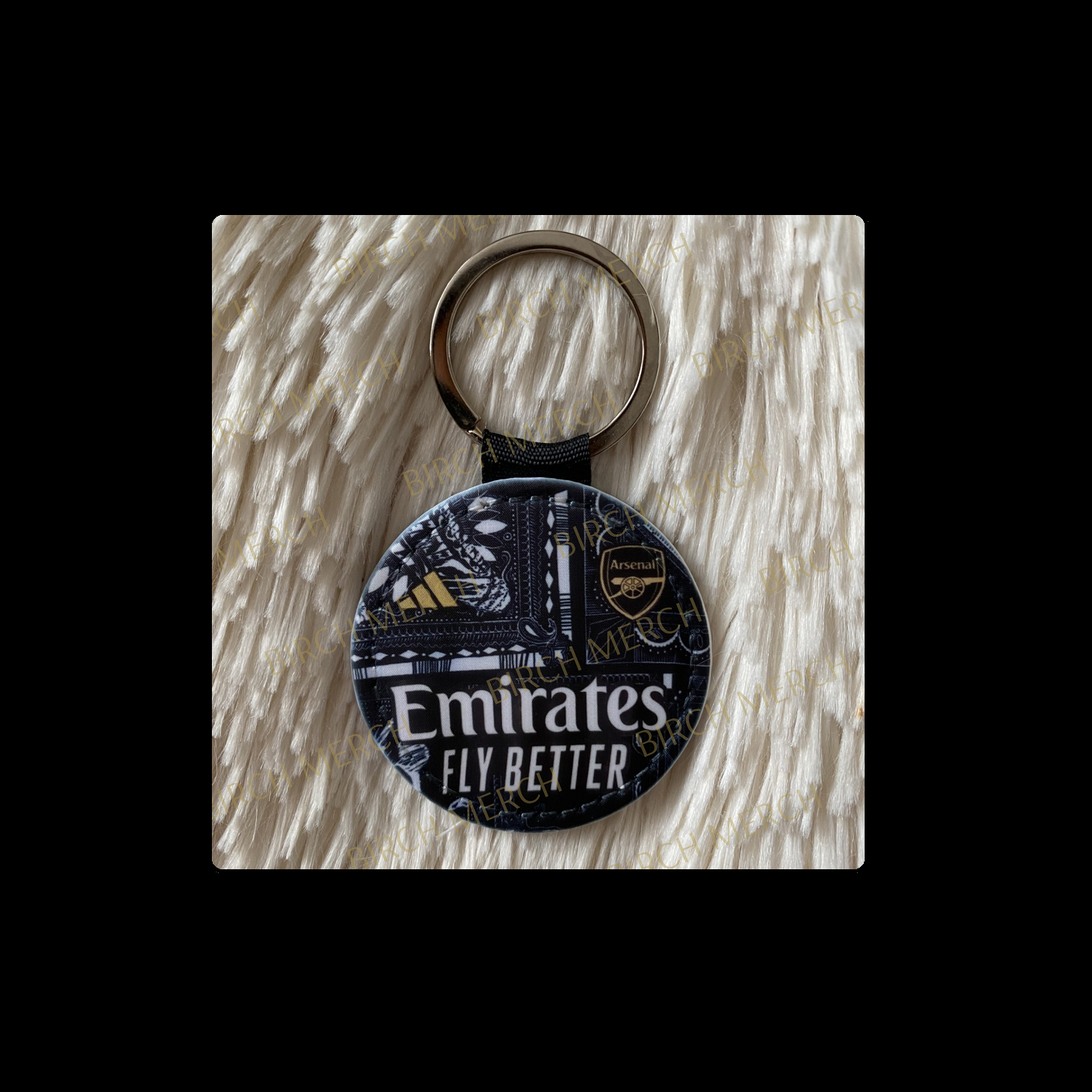 Arsenal 2023/24 Ian Wright Pre Match Kit Round Keyring 5cm