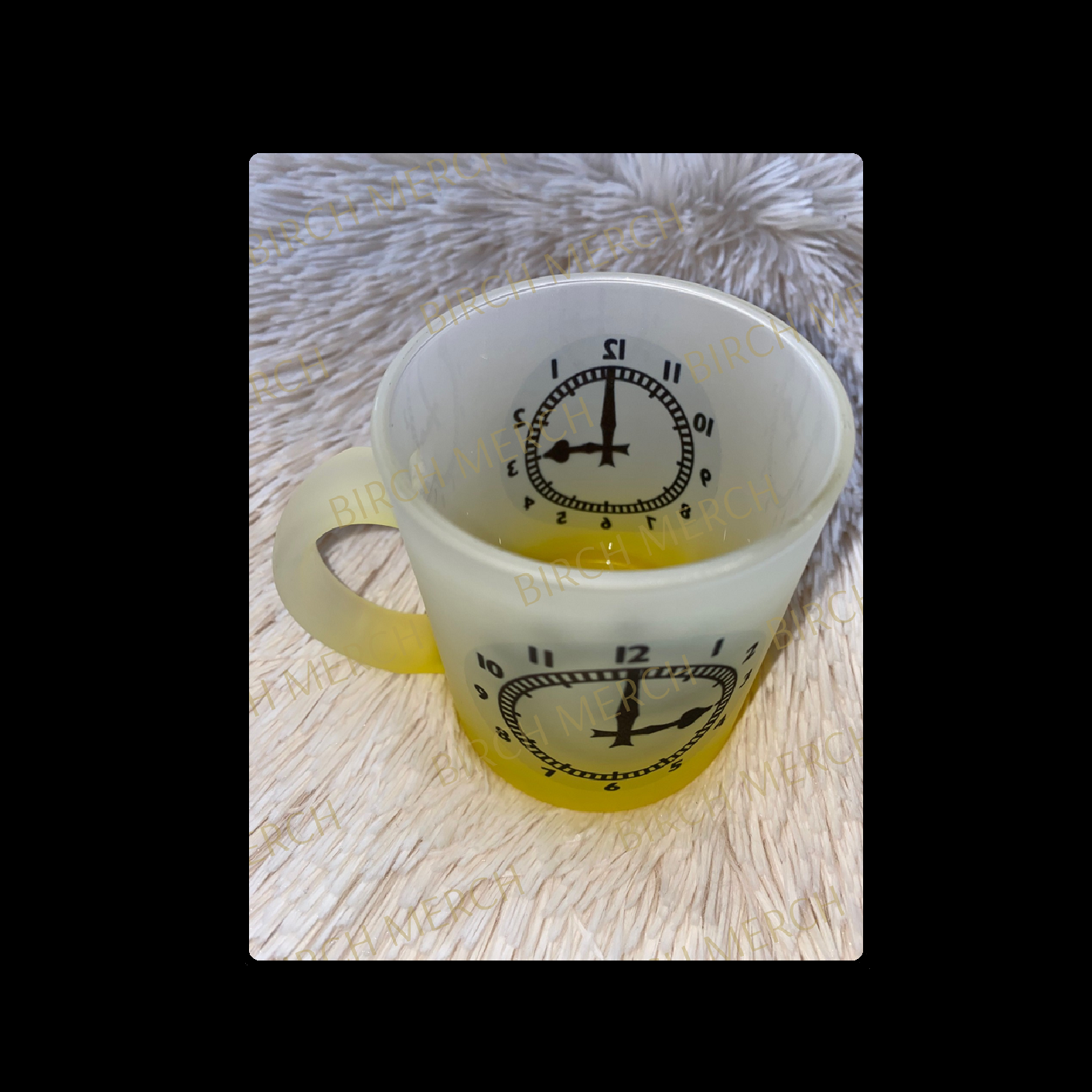 Arsenal Clock End Clock 11oz (330ml) Yellow Two Tone Frosted Mug